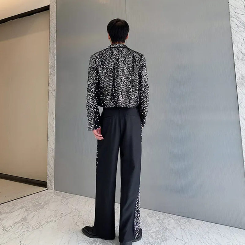 Herren-Set aus Jacke und Hose mit schwarzen Pailletten