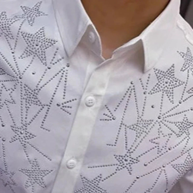 Mannhemd mit Sternen aus Strass