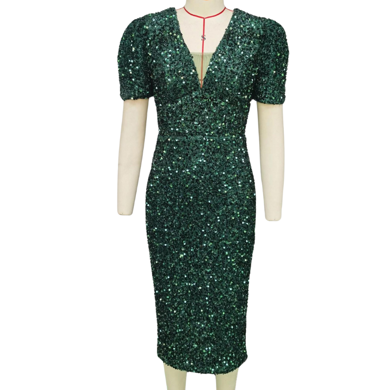 Grüne Pailletten-Kleid mit kurzen Ärmeln