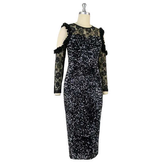Schwarzes Pailletten-Kleid mit Spitzenärmeln