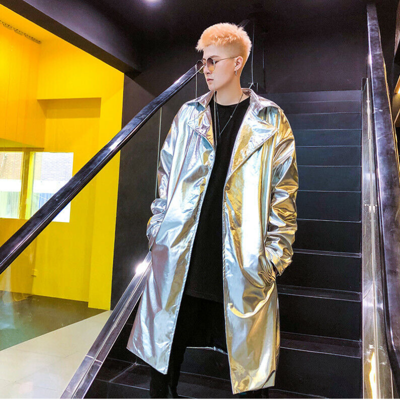 Goldene Herrenjacke