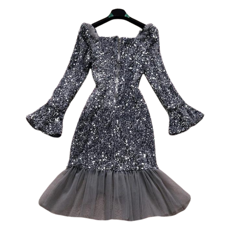 Pailletten-Kleid mit Flügelärmeln