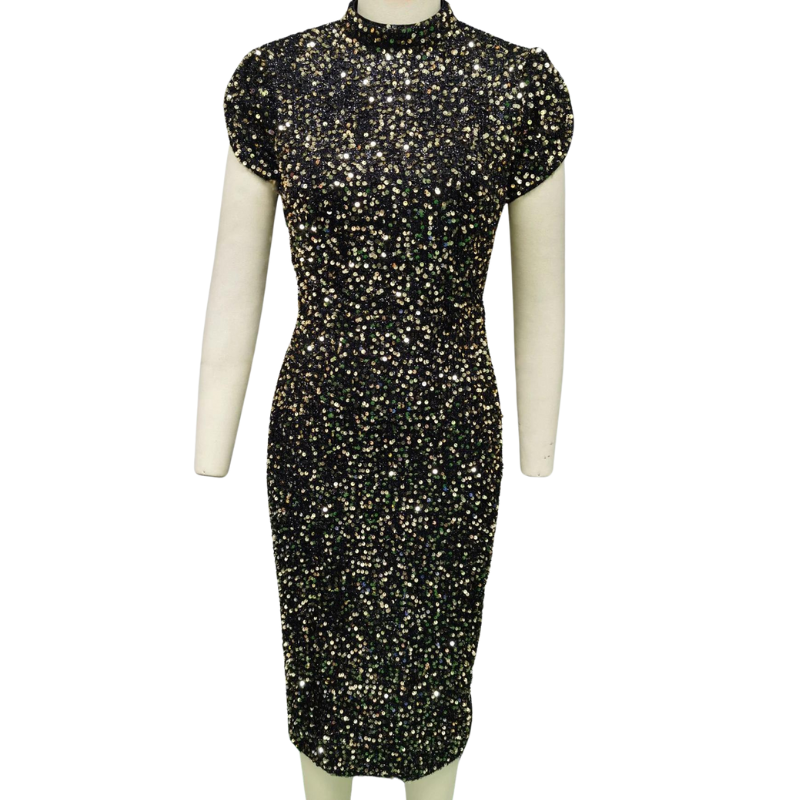 Schwarzes Pailletten-Kleid mit kurzen Ärmeln