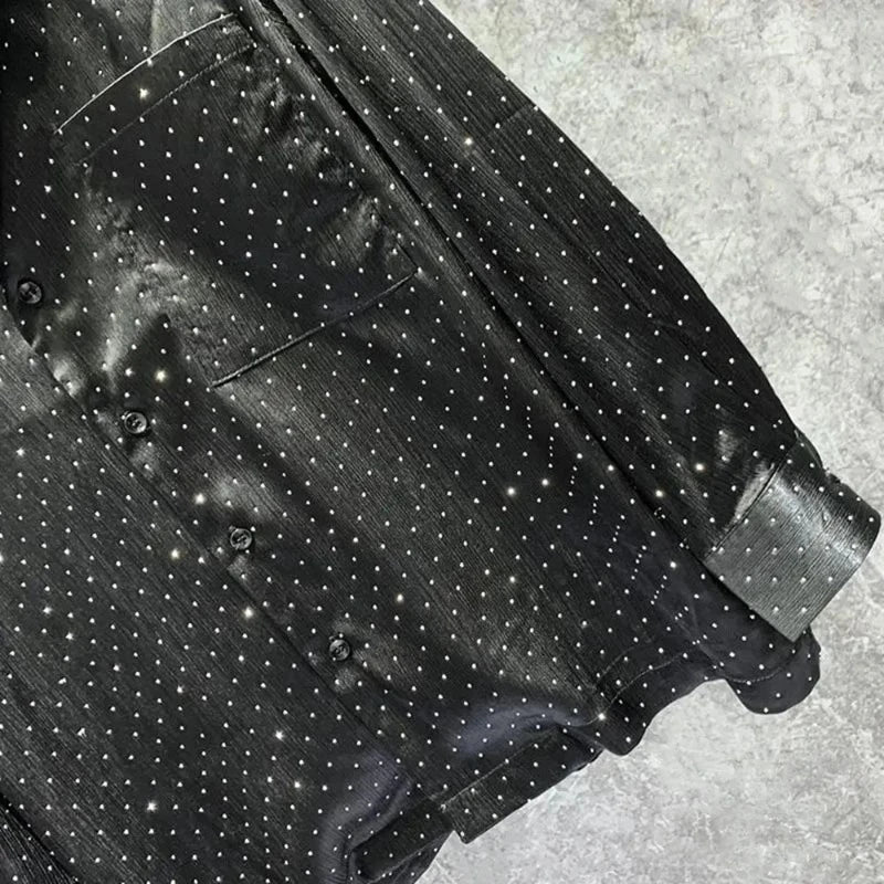 Schwarzes Herrenhemd mit Strass, Blazer-Stil