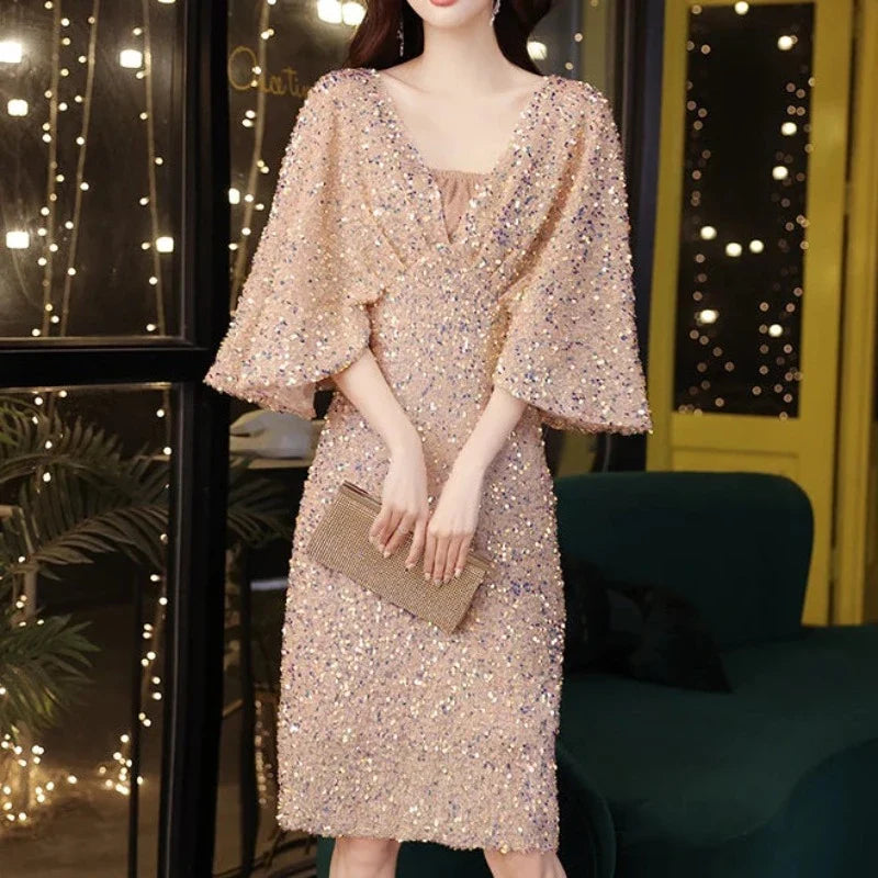 party Kleid mit Pailletten und Puffärmeln