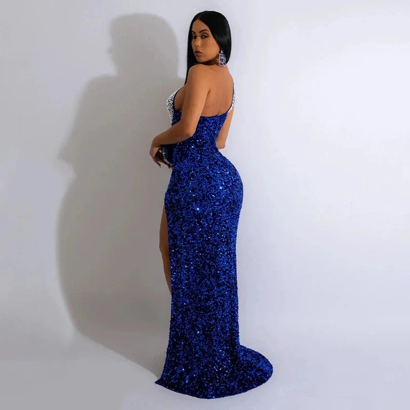 Lange Abendrobe mit Strass und Pailletten, mit Schlitz