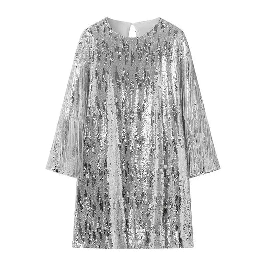 Silberne Pailletten-Kleider mit Fransen