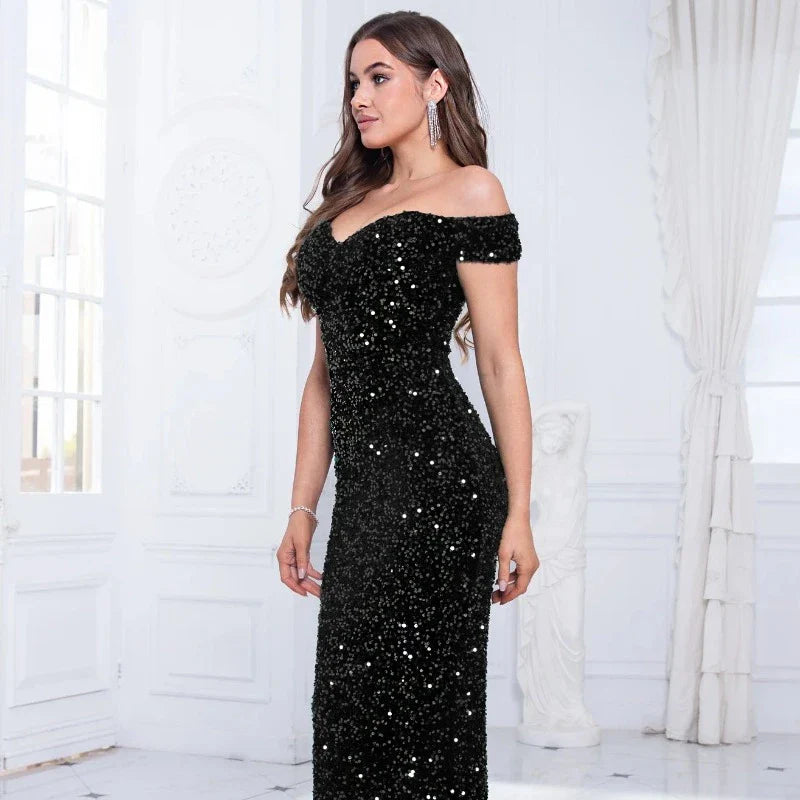 Langärmliges Paillette Kleid mit freier Schulter