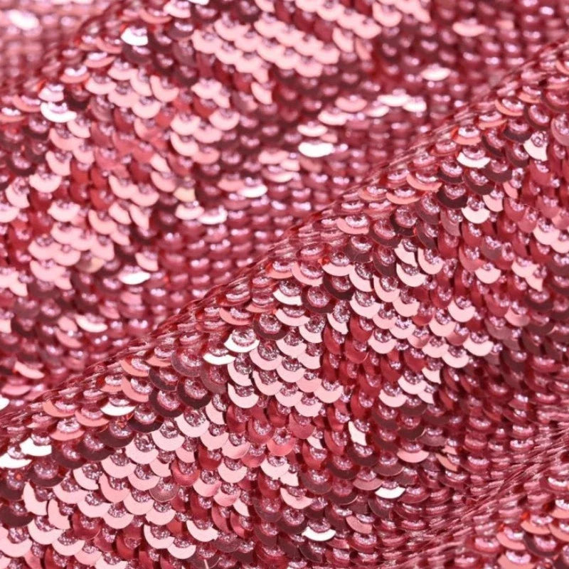 Pailletten-Kleid mit Rosen und Strass