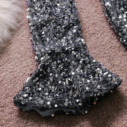 Pailletten-Kleid mit Flügelärmeln