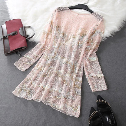Transparente Pailletten-Kleid