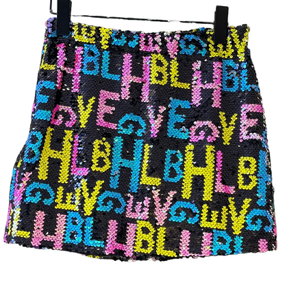 Rock mit Pailletten und Buchstaben