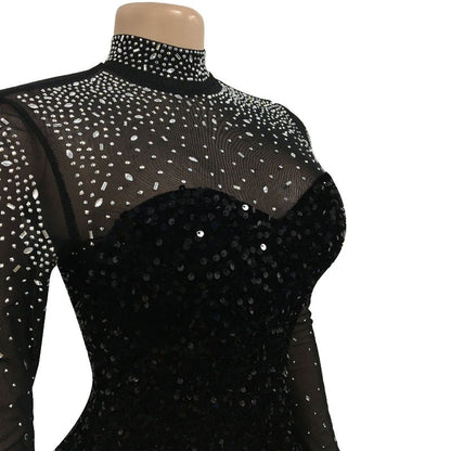 Abendkleid mit Strass und Pailletten
