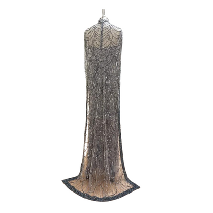 Abendkleid mit Pailletten und Perlen