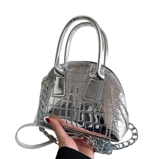 Kleine silberne Schultertasche