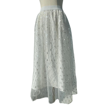 Weißer Rock mit Quaderpailletten