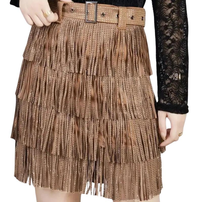 Rock und Bikini mit Fransen und Strass