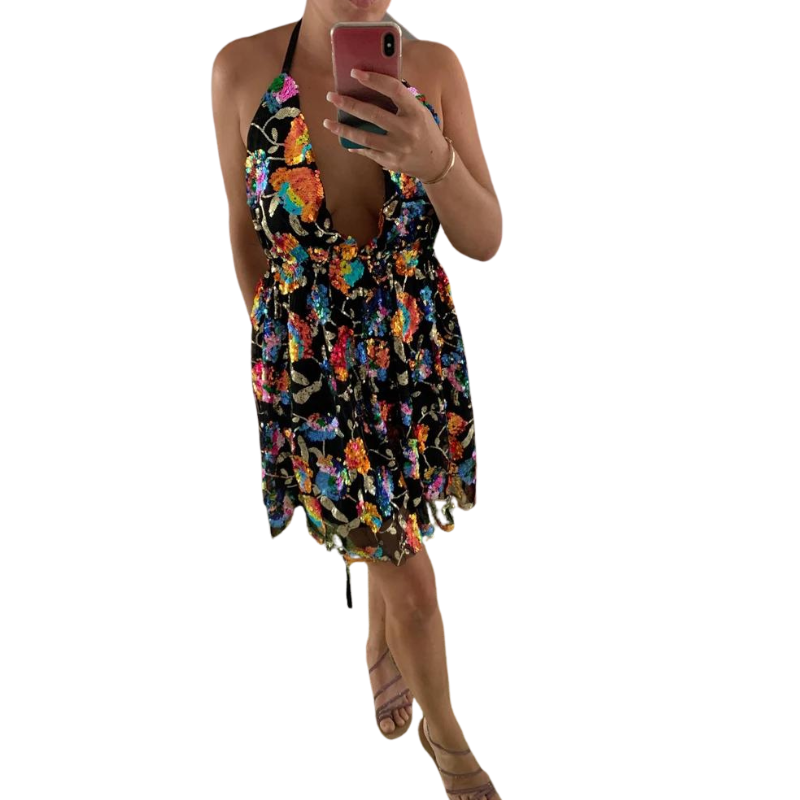 Glitzerndes Kleid mit bunten Blumen und Rückenfreiraum