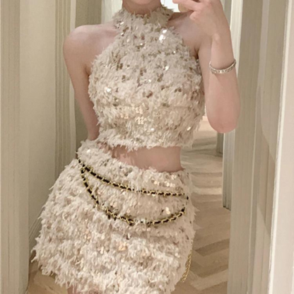 Top- und Rock-Set mit Federn und Pailletten