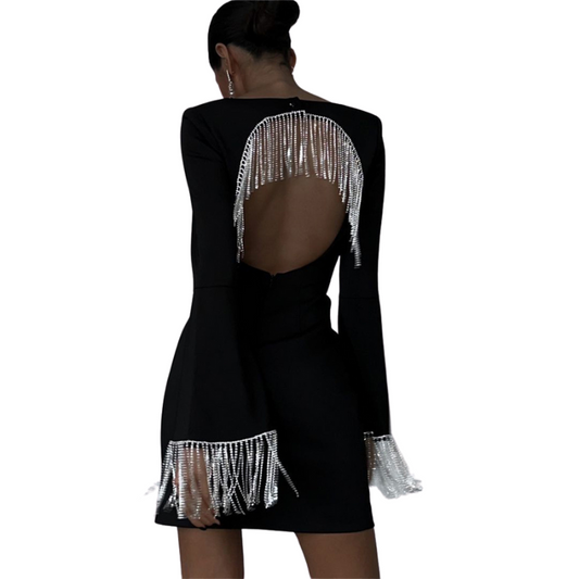 Schwarzes Kleid mit offenen Rücken, Fransen und Strass
