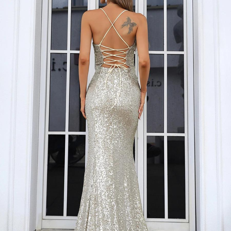 Abendkleid mit Pailletten, lang, mit Schlitz und Trägern