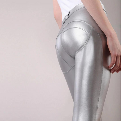 Schmaler silberfarbener Hose