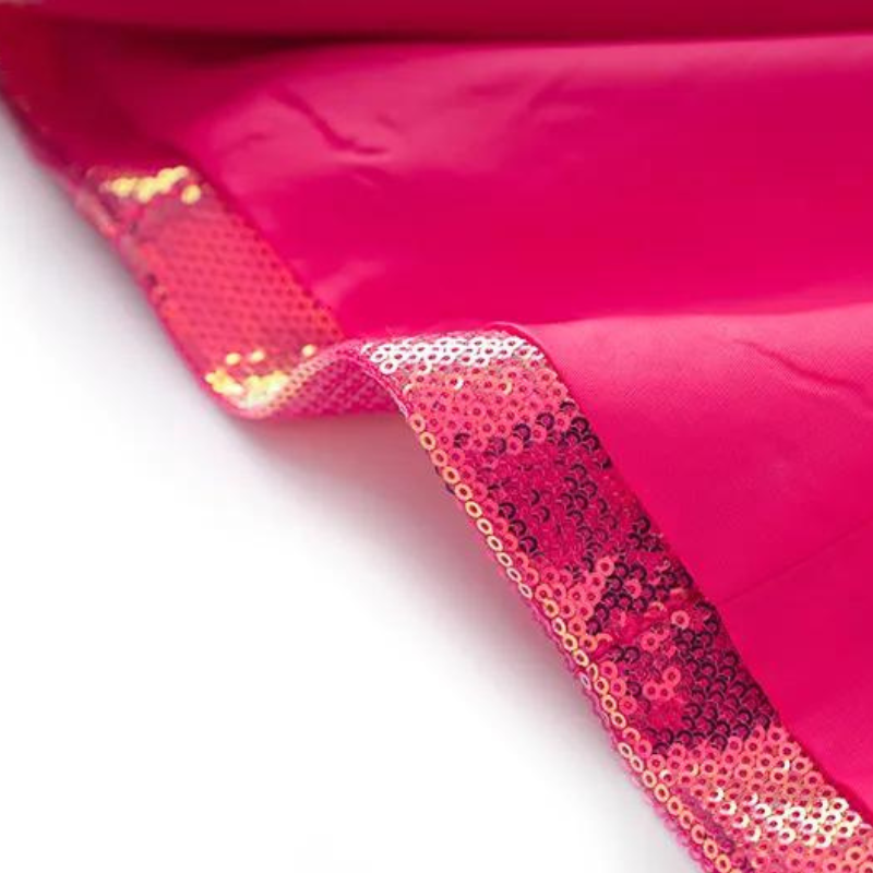 Paillettenkostüm mit Shorts