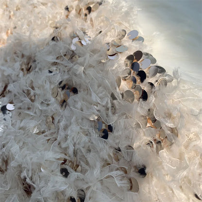 Rock mit Pailletten und Wolle in Beige