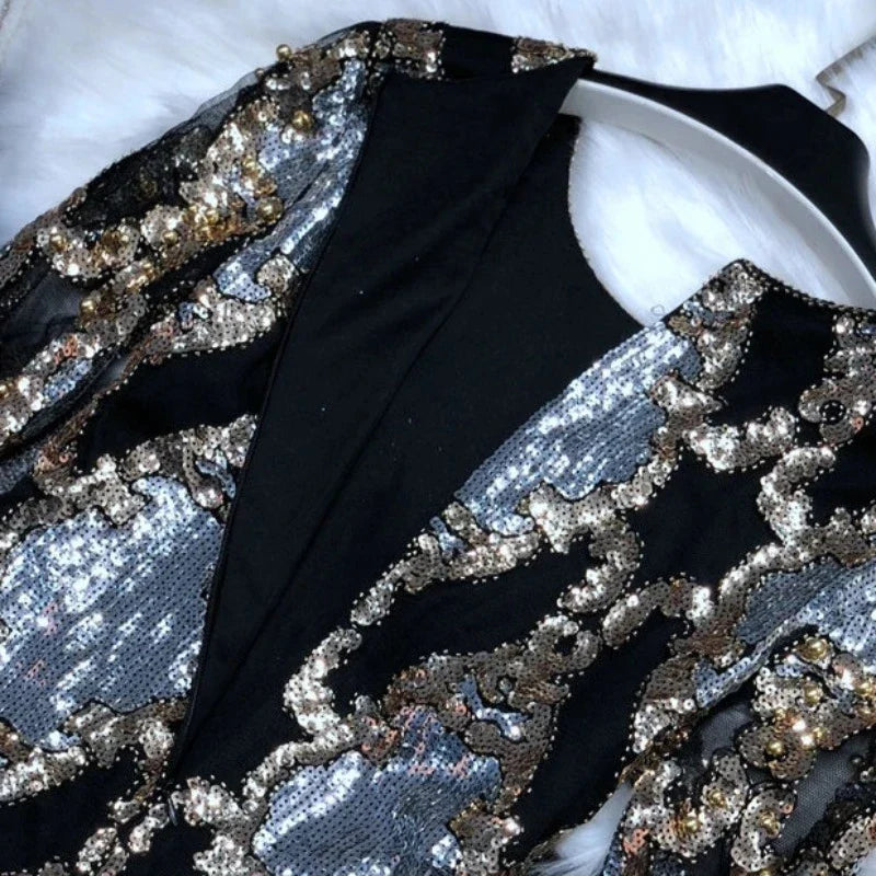 Abendkleid aus Pailletten in Schwarz