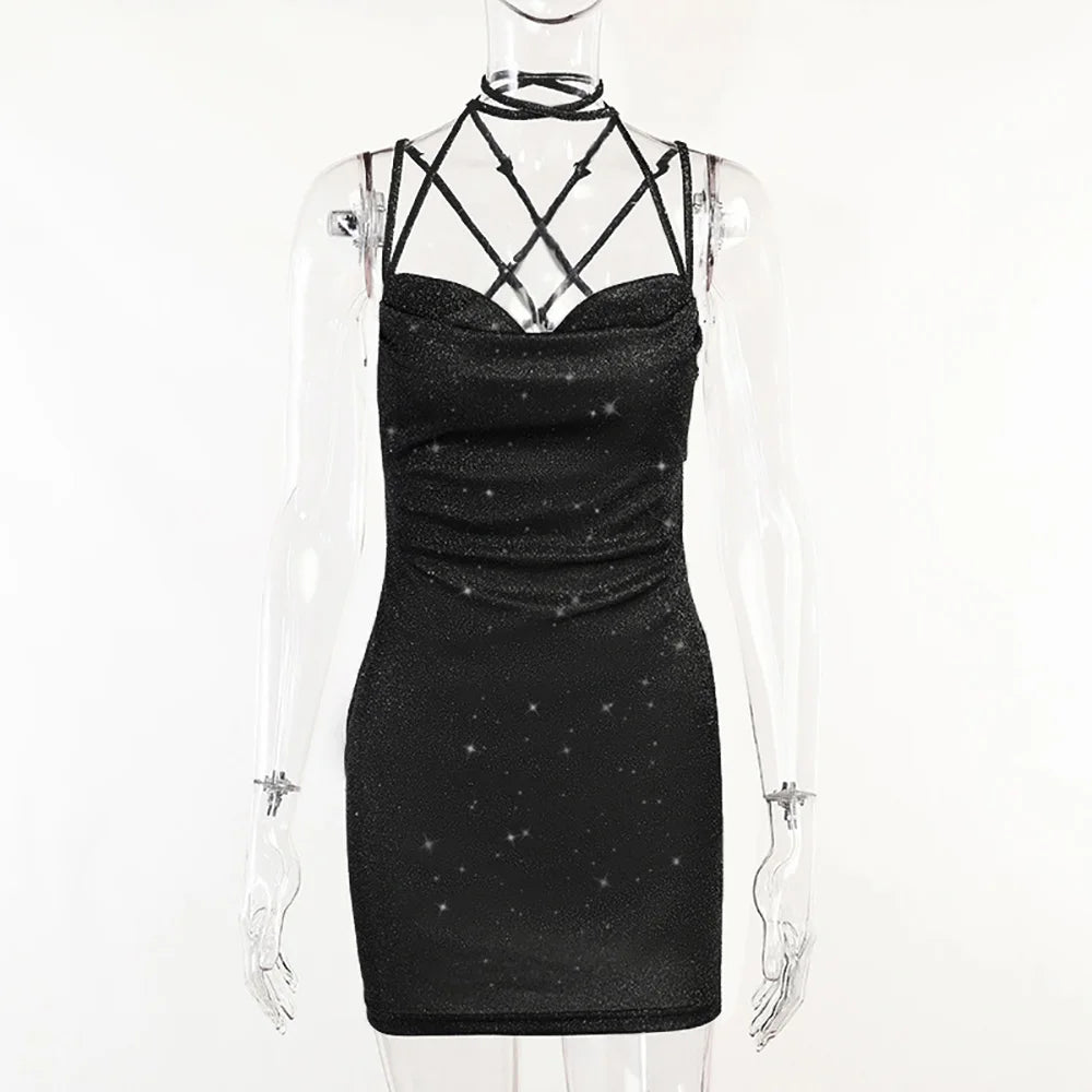 Kleid mit Pailletten und Basisschnitt in Bénitier-Form