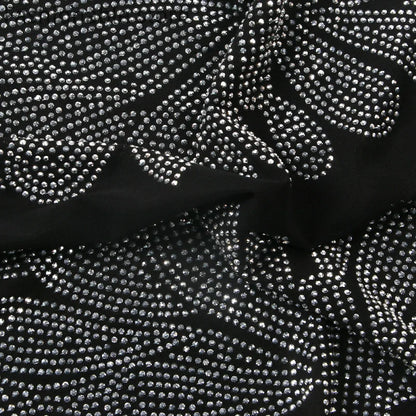 Abendrobe mit Strass und Pailletten