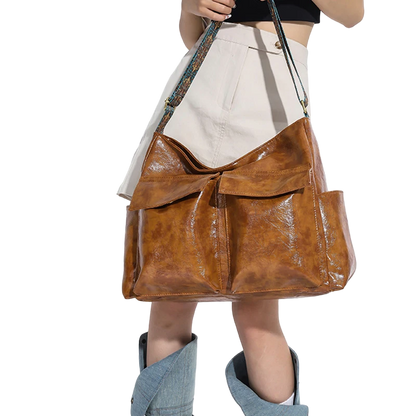 Silberner Sac mit Mehreren Taschen