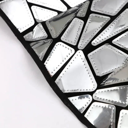 Silberne Mosaik-Kleid