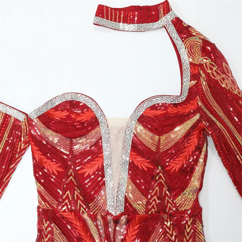 Abendkleid aus Pailletten und Strass