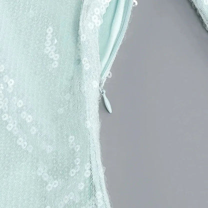 Langes Pailletten-Kleid mit Schnürung am Brustbereich
