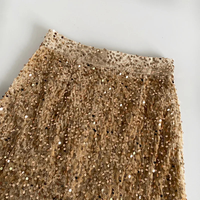 Kurzer Paillettenrock