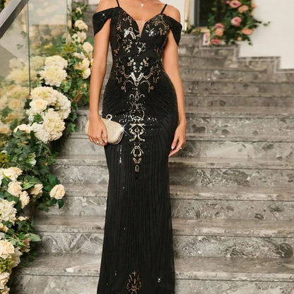 Abendkleid mit Pailletten, schwarzes Schulterfrei
