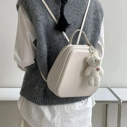 Kleiner silberner Rucksack