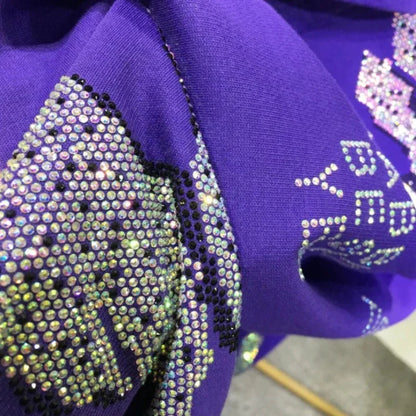 langes Strass-Shirt-Kleid mit Häschen-Design