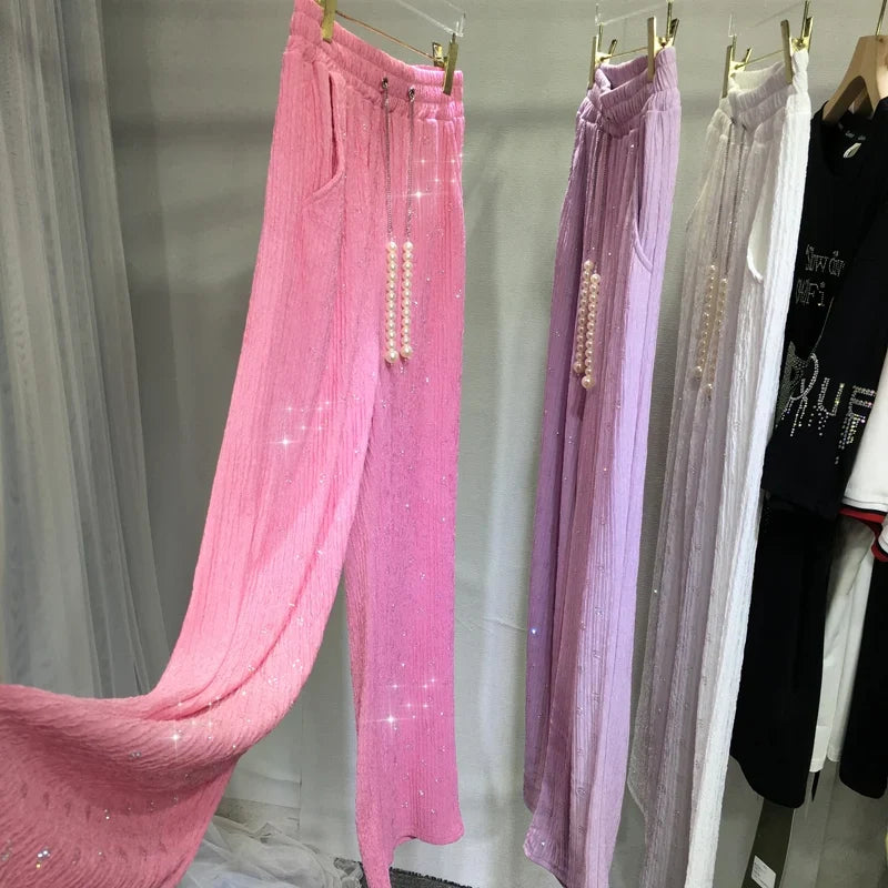 Plissee-Hose mit Pailletten und Strass