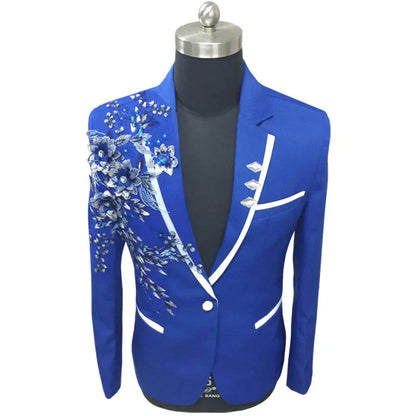 Damenkostümjacke mit Pailletten und Blumen