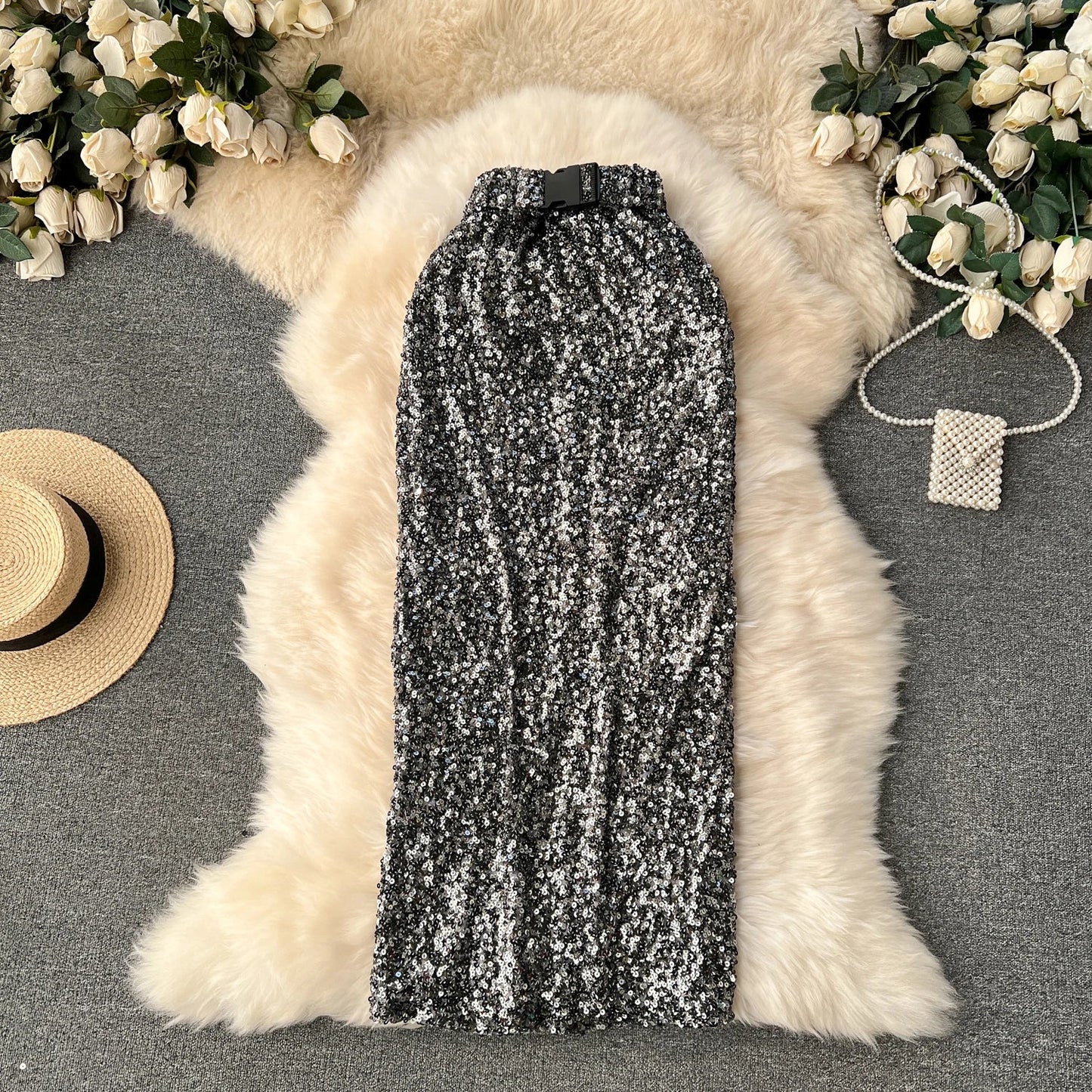 Midikleid mit Pailletten und Taille Gürtel