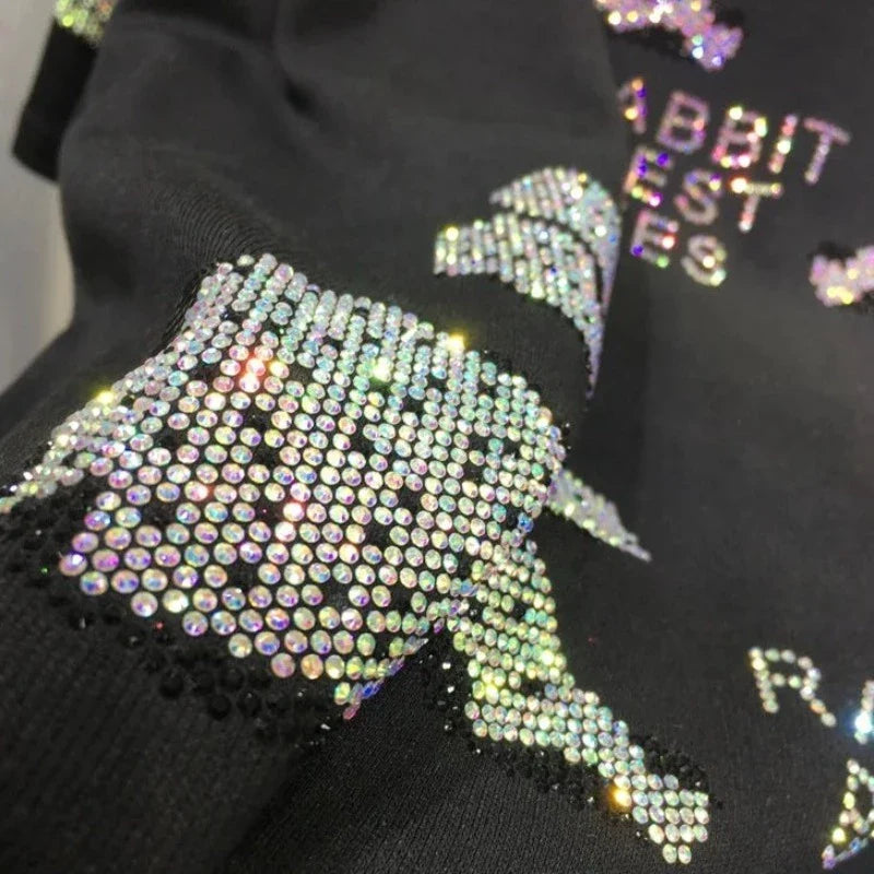 langes Strass-Shirt-Kleid mit Häschen-Design