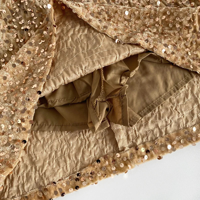 Kurzer Paillettenrock