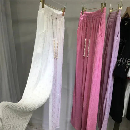 Plissee-Hose mit Pailletten und Strass